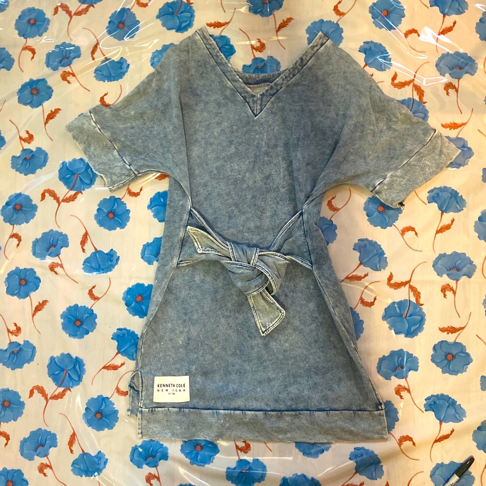 Denim / Jean T-Shirt Dress by Kenneth Cole